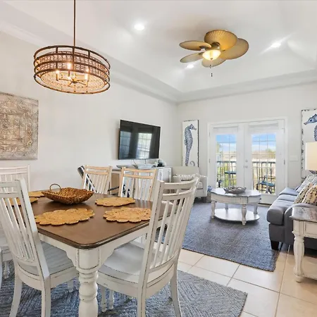 New Rental Modern Villa Near Beach